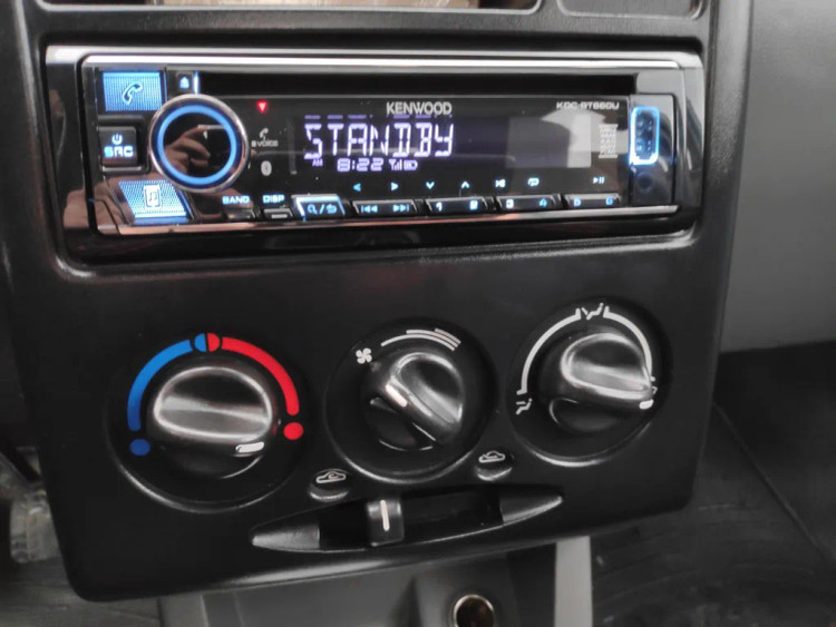 پخش خودرو کنوود مدل kenwood KDC-BT660U
